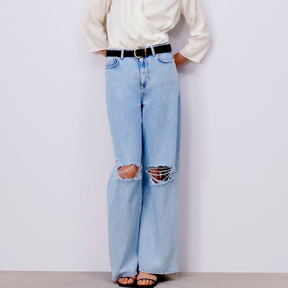 ZARA- Z1975 Wide Leg Ripped Jean, Size 6
